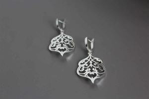 Silver earrings, &quot;Leaf &quot; TA001