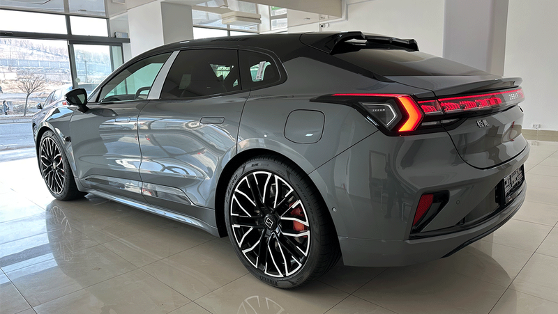 Zeekr 001 YOU Z-Sport photo