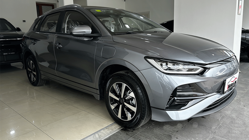 BYD E2 Luxury photo