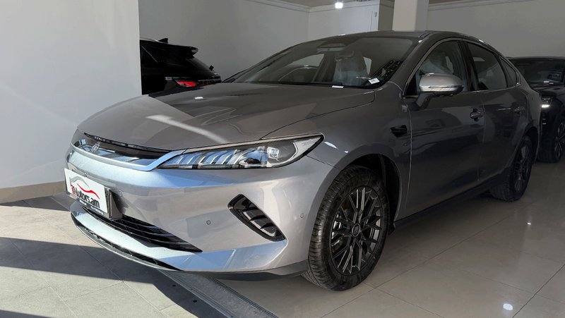 BYD Qin Plus 510KM Leading Version photo