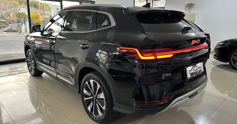 BYD Song Plus 605KM Flagship Smart Edition photo