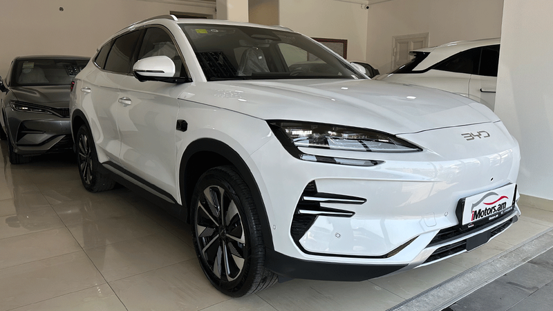 BYD Song Plus 605KM Flagship Smart Edition photo