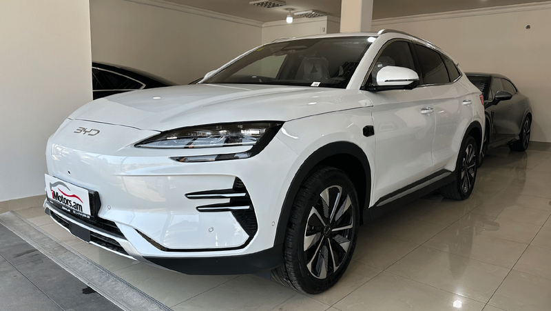 BYD Song Plus 605KM Flagship Smart Edition photo