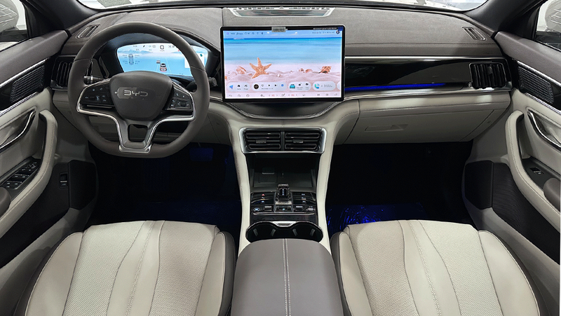 BYD Song Plus  Flagship Edition 2025 photo
