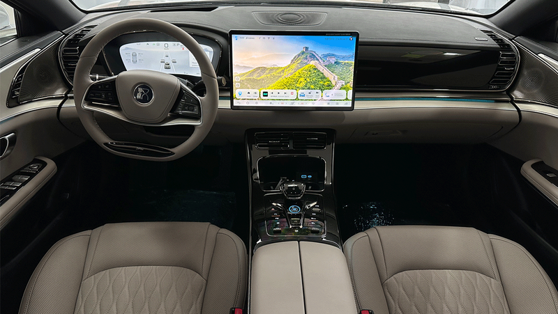 BYD Han 701KM Premium photo