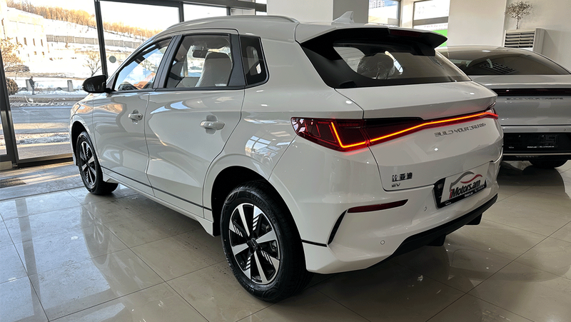 BYD E2 Luxury photo