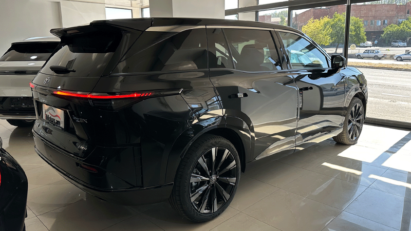 Toyota BZ3X 520 Pro + photo