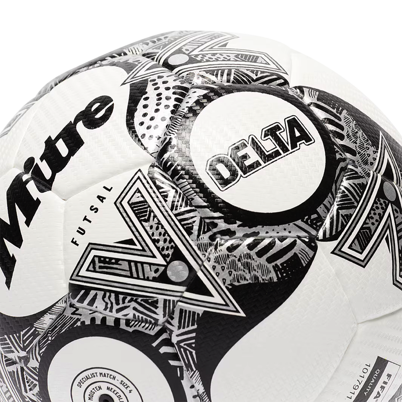 Mitre 24 Delta photo