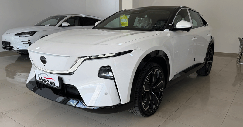 Mazda EZ-60 200 Max photo